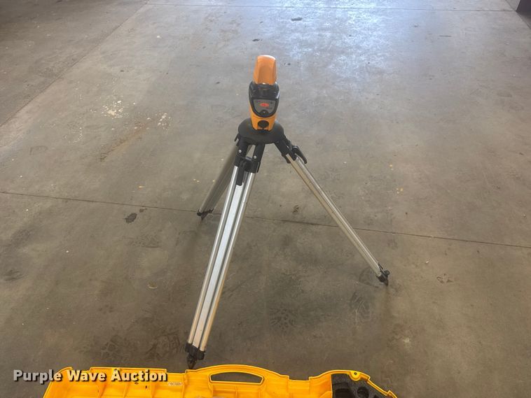 image for item MX9186 Spectra 1000 laser level