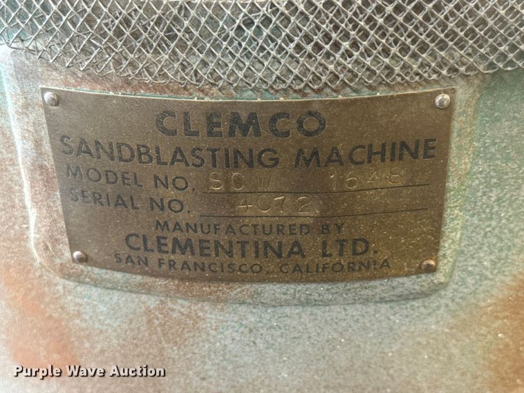 image for item MX9189 Clemco SCW 1648 sand blaster