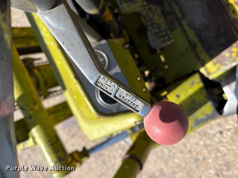 image for item DH1983 Clark forklift