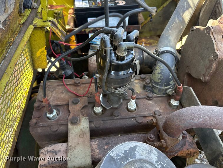 image for item DH1983 Clark forklift