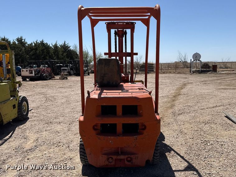 image for item DH1984 Datsun forklift