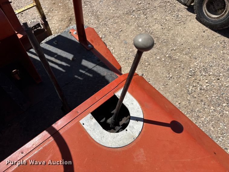 image for item DH1984 Datsun forklift
