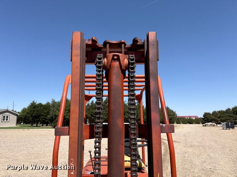 image for item DH1984 Datsun forklift