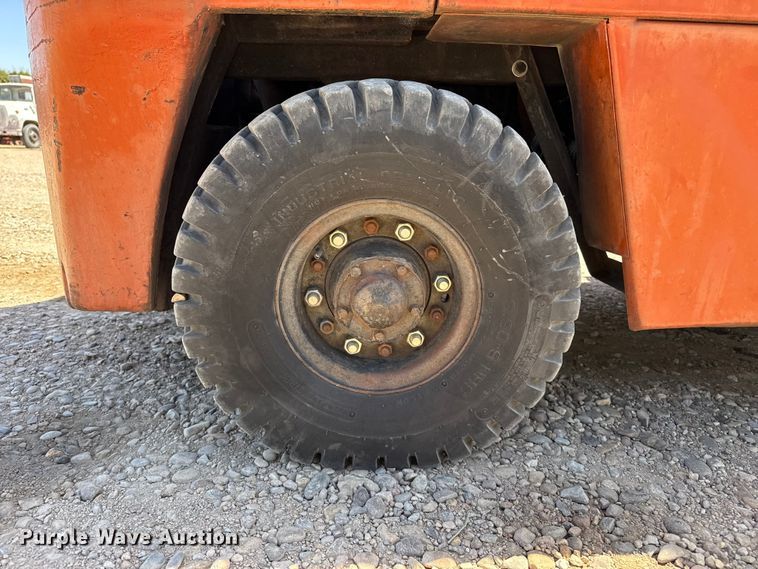 image for item DH1984 Datsun forklift