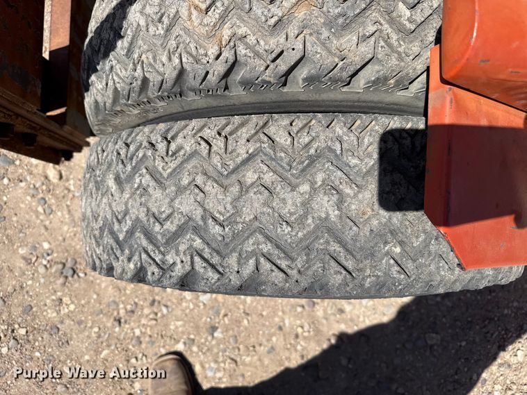 image for item DH1984 Datsun forklift