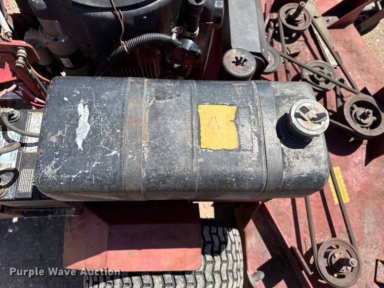 image for item DH1986 Ferris lawn mower