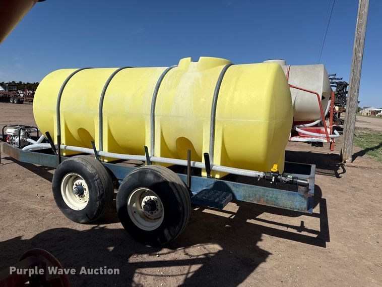 image for item DH1988 Nurse tank trailer