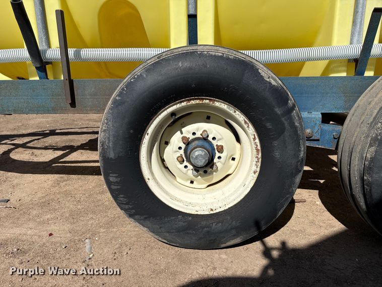image for item DH1988 Nurse tank trailer