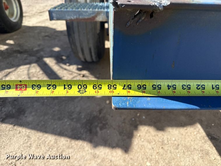 image for item DH1988 Nurse tank trailer