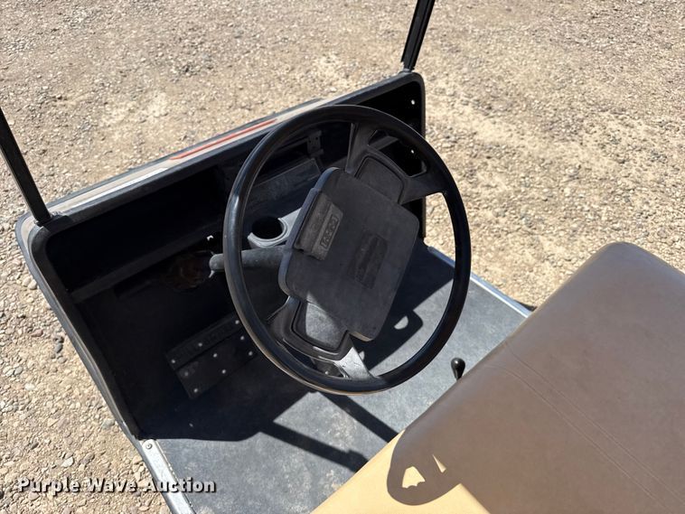 image for item DH1989 EZ-GO golf cart