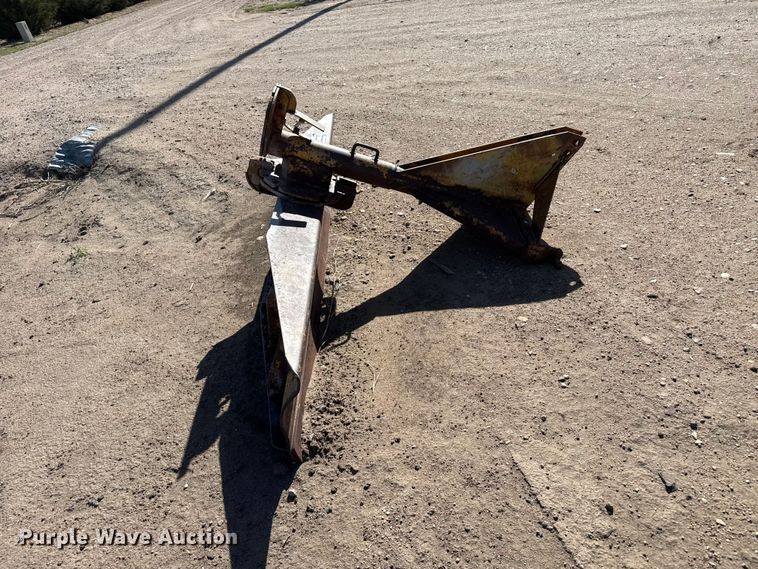 image for item DH1990 Three point blade