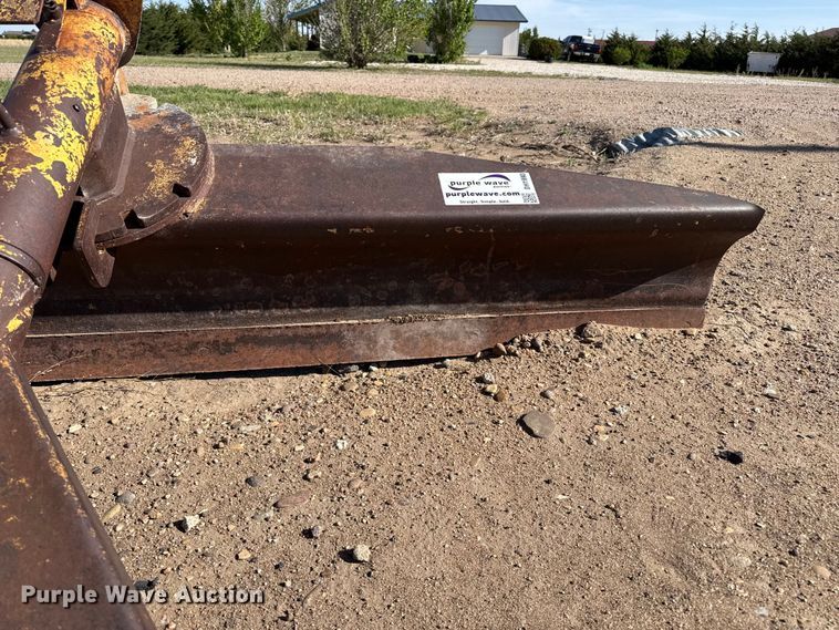 image for item DH1990 Three point blade