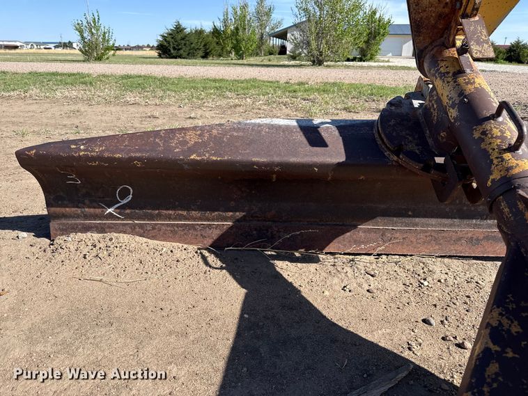 image for item DH1990 Three point blade