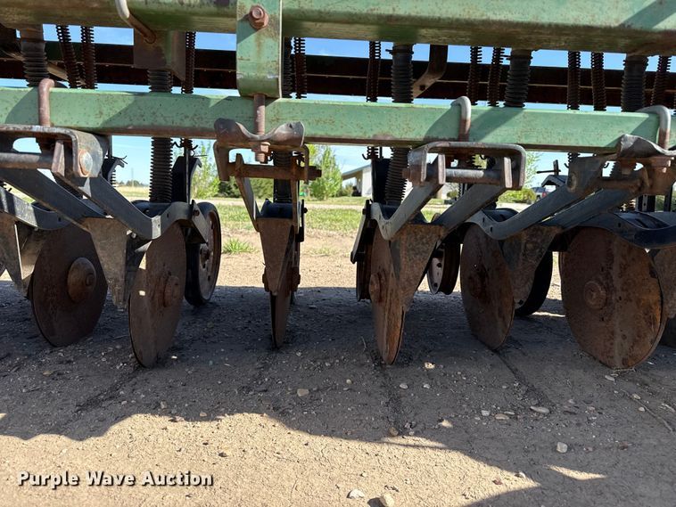 image for item DH1991 Great Plains Solid Stand 20 grain drill