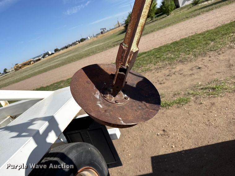 image for item DH1991 Great Plains Solid Stand 20 grain drill