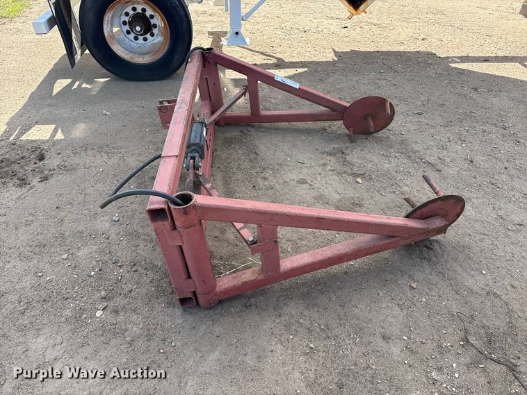 image for item DH1992 Three point hydraulic bale arms