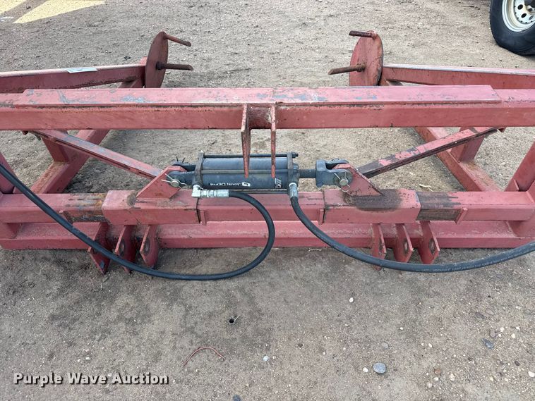 image for item DH1992 Three point hydraulic bale arms