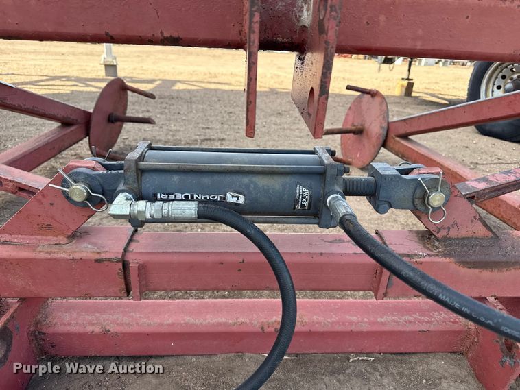 image for item DH1992 Three point hydraulic bale arms