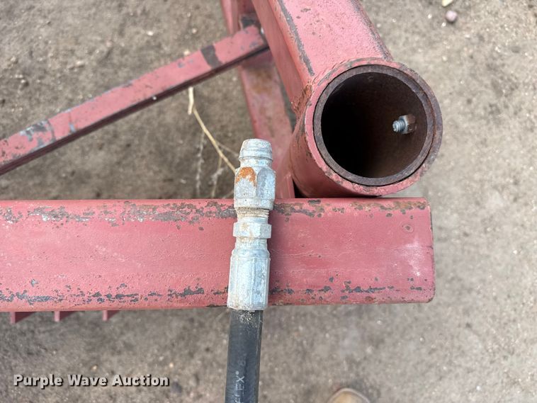 image for item DH1992 Three point hydraulic bale arms