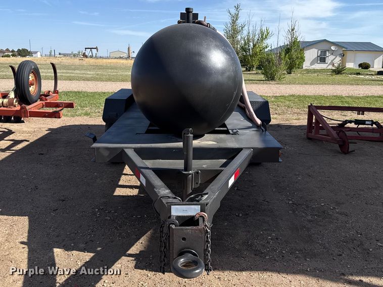 image for item DH1993 Fuel trailer
