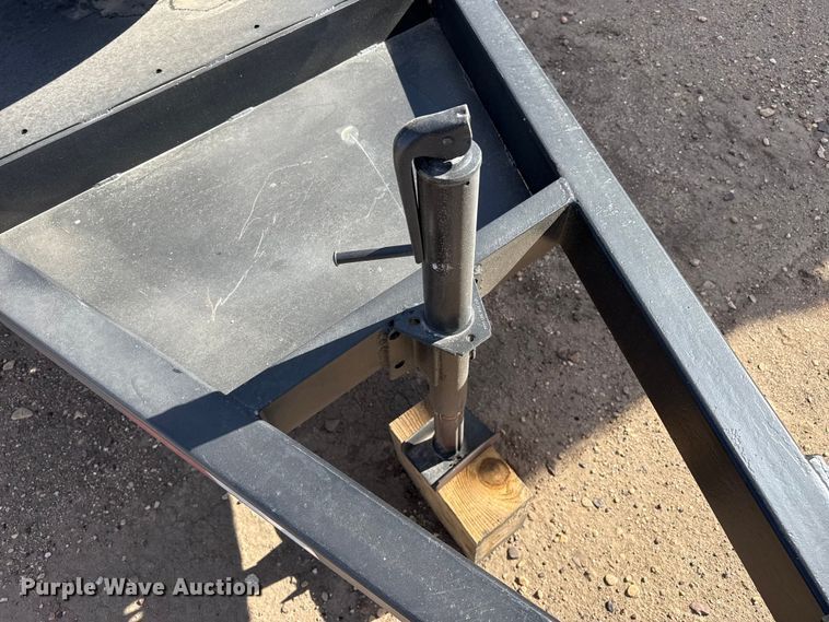 image for item DH1993 Fuel trailer