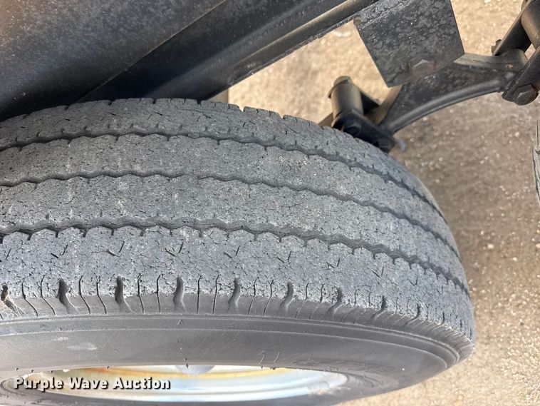 image for item DH1993 Fuel trailer