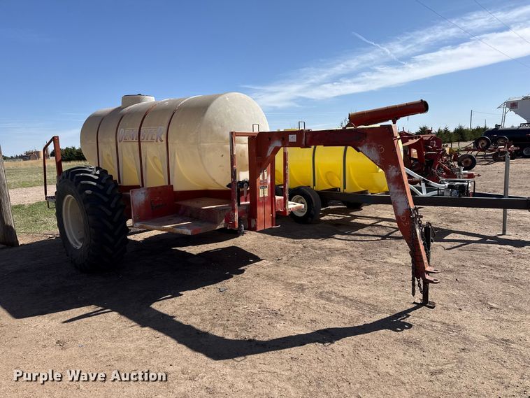image for item DH1997 Nurse tank trailer