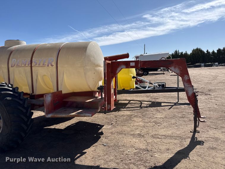 image for item DH1997 Nurse tank trailer
