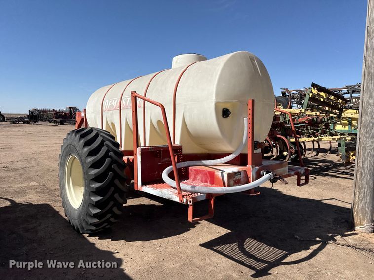 image for item DH1997 Nurse tank trailer