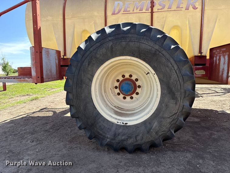 image for item DH1997 Nurse tank trailer