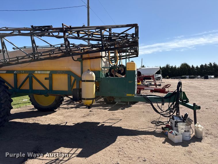 image for item DH1999 Redball 680 sprayer