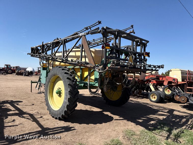 image for item DH1999 Redball 680 sprayer