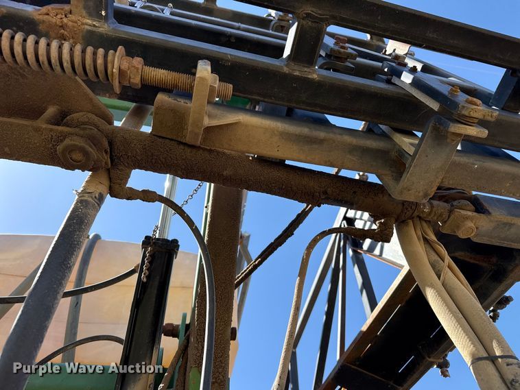 image for item DH1999 Redball 680 sprayer