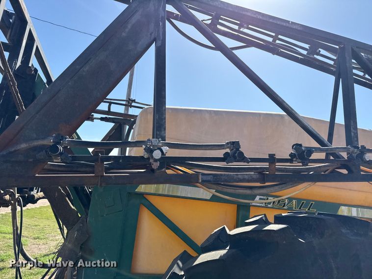 image for item DH1999 Redball 680 sprayer