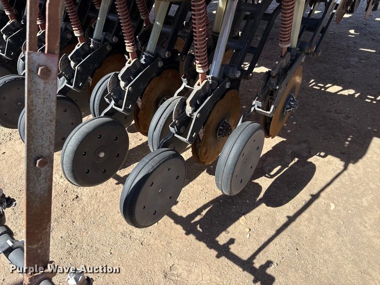image for item DS6789 Krause 5430 grain drill