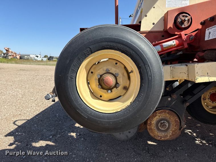 image for item DS6789 Krause 5430 grain drill