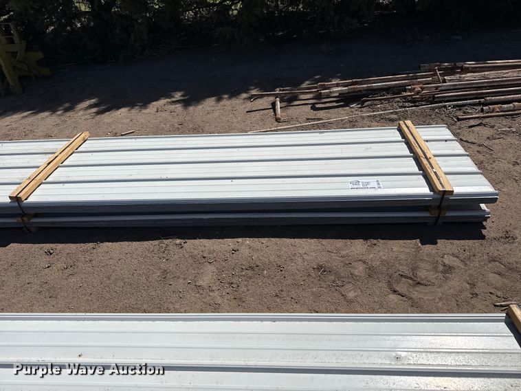 image for item DS6795 (100) sheets of metal siding/roofing