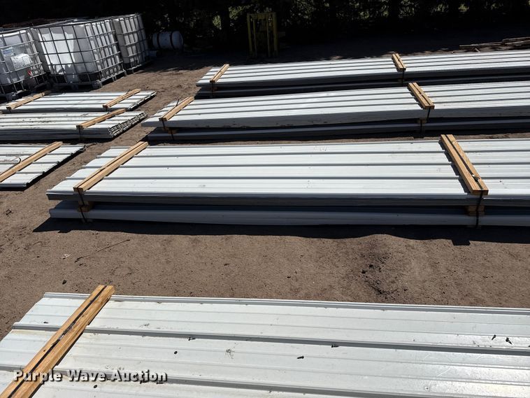 image for item DS6797 (100) sheets of metal siding/roofing