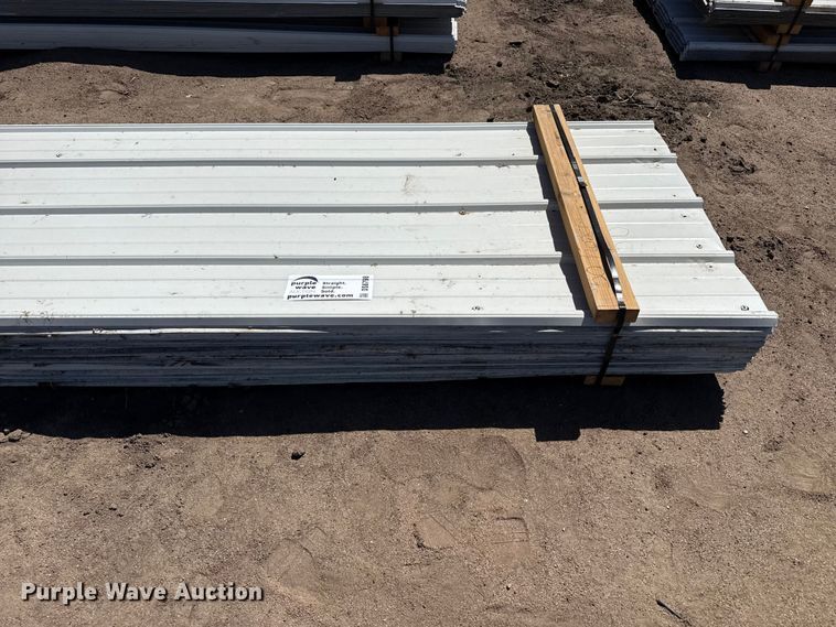 image for item DS6798 (58) sheets of metal siding/roofing