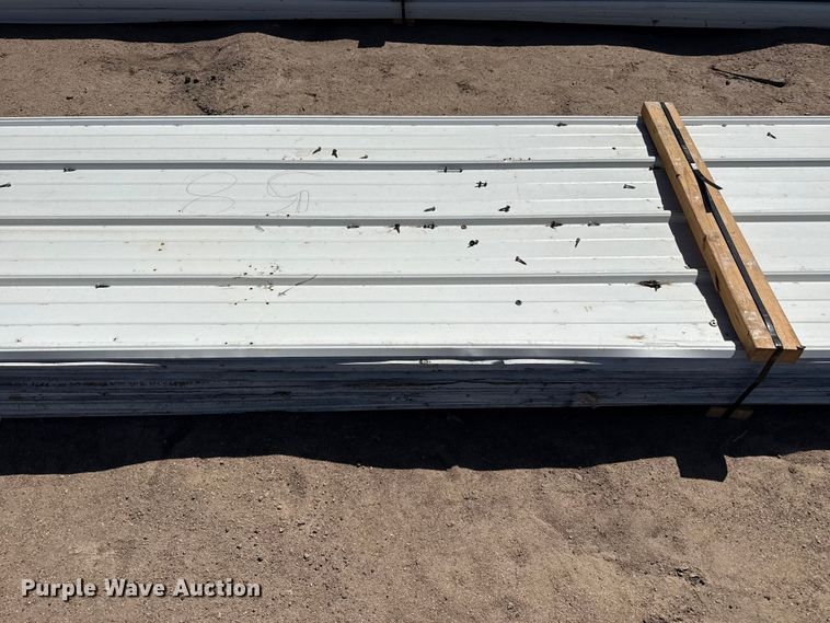 image for item DS6798 (58) sheets of metal siding/roofing