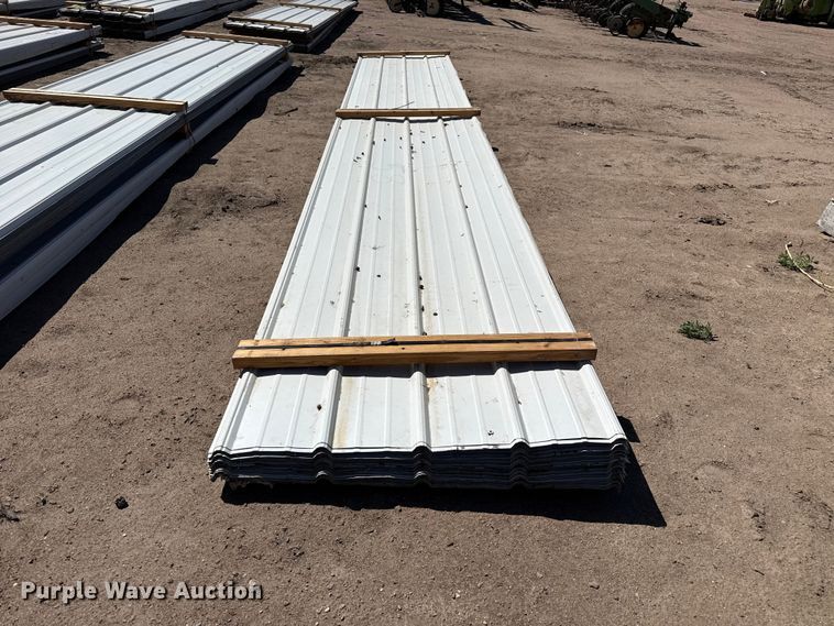 image for item DS6798 (58) sheets of metal siding/roofing