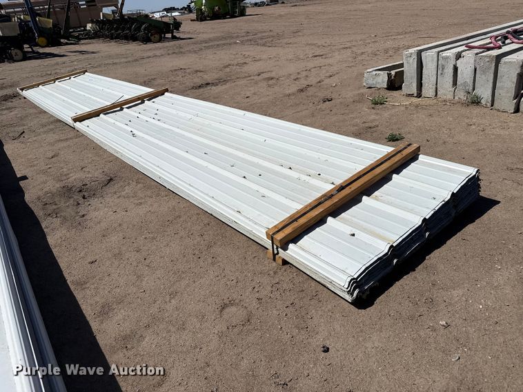 image for item DS6798 (58) sheets of metal siding/roofing