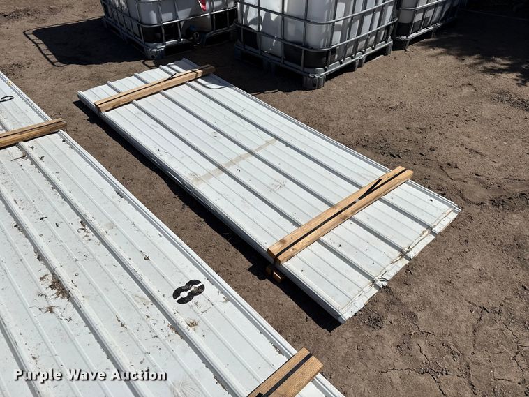 image for item DS6799 (148) Sheets of metal siding/roofing