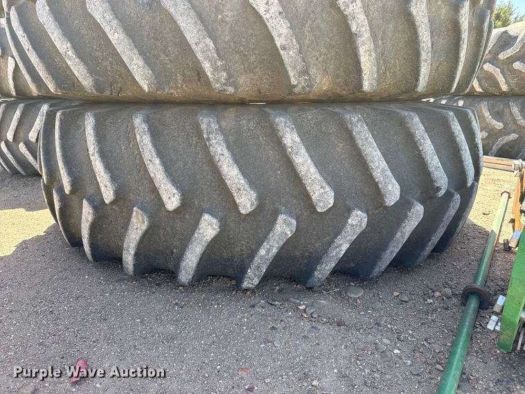 image for item DS6800 John Deere 520/85R42 tires and wheels