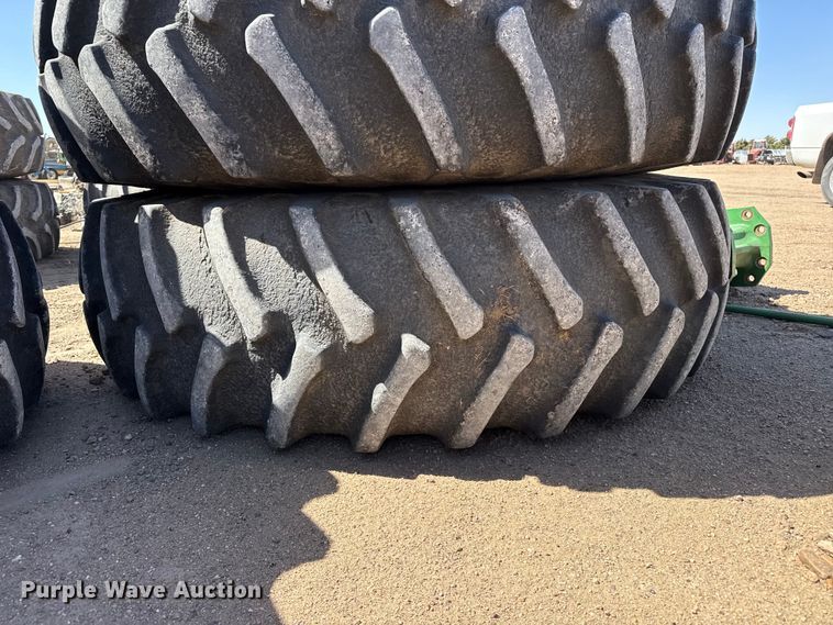 image for item DS6800 John Deere 520/85R42 tires and wheels