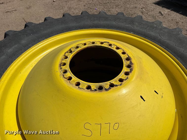 image for item DS6800 John Deere 520/85R42 tires and wheels