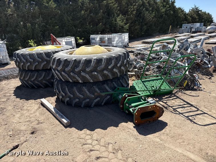 image for item DS6801 John Deere 520/85R42 tires and wheels