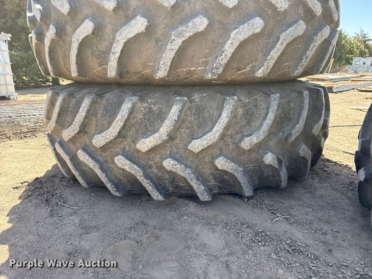 image for item DS6801 John Deere 520/85R42 tires and wheels