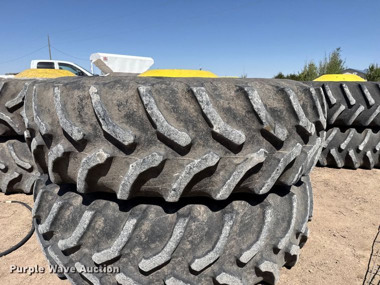 image for item DS6801 John Deere 520/85R42 tires and wheels