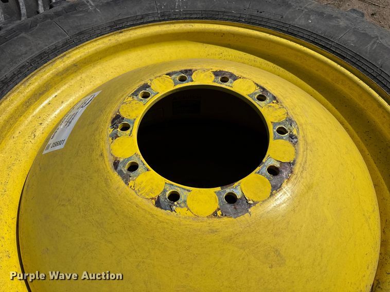 image for item DS6801 John Deere 520/85R42 tires and wheels